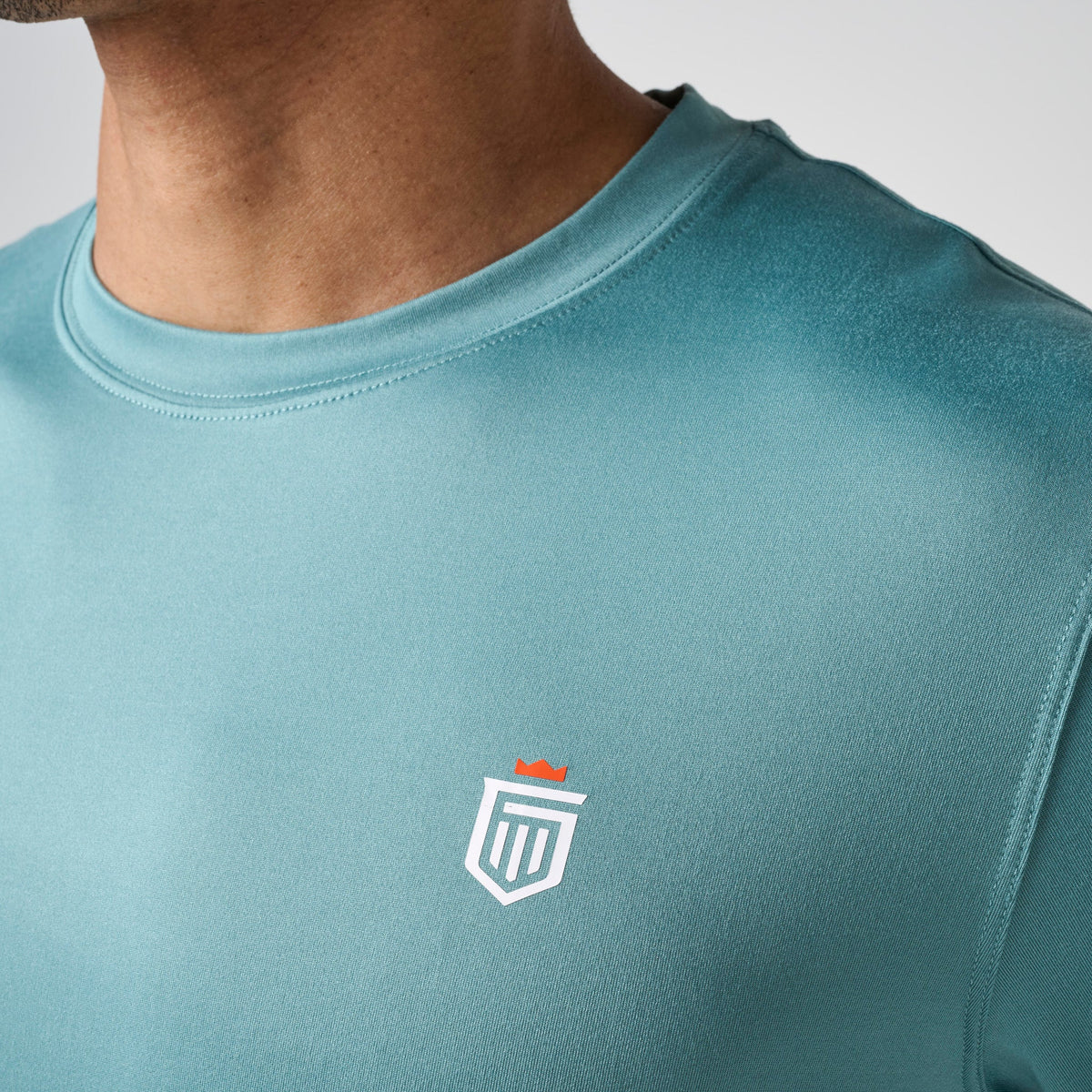 Greatness Wins Men's Core Tech Tee | Sea Spray