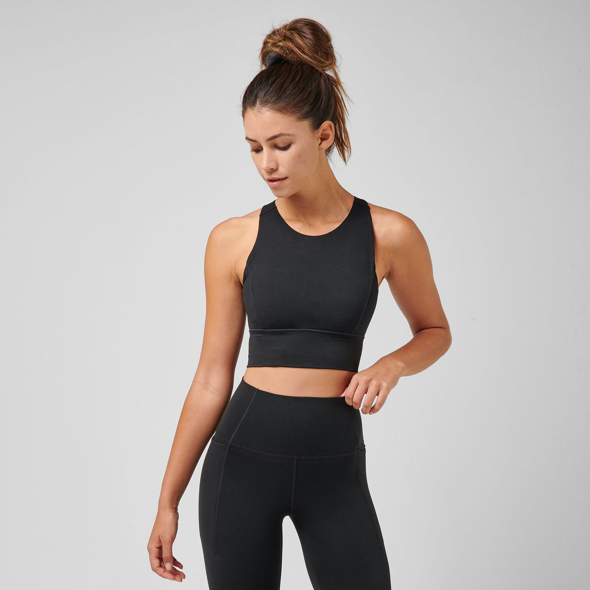 Greatness Wins Women's High Neck Pocket Long Bra | Black