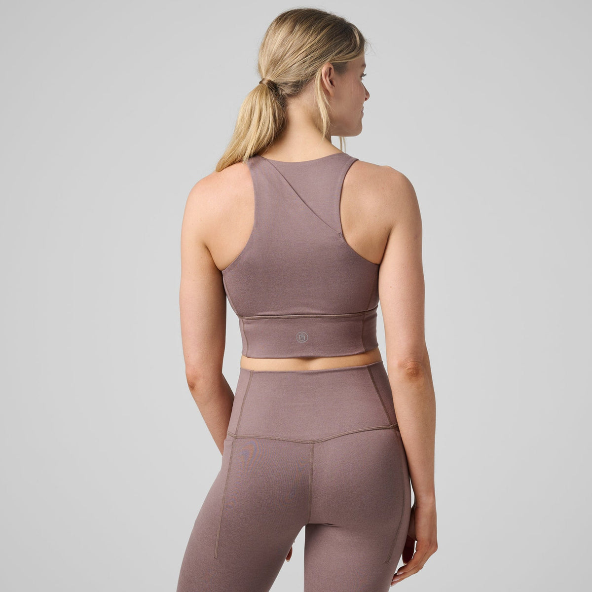 Greatness Wins Women's High Neck Pocket Long Bra | Iron Clay