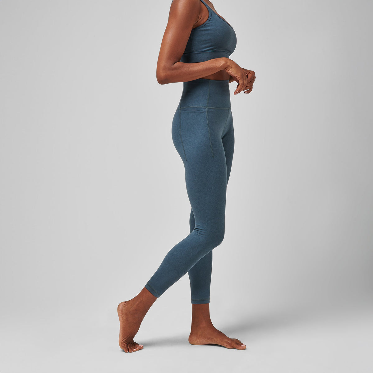 Greatness Wins Women's High Waist Essential Legging | Dark Sky