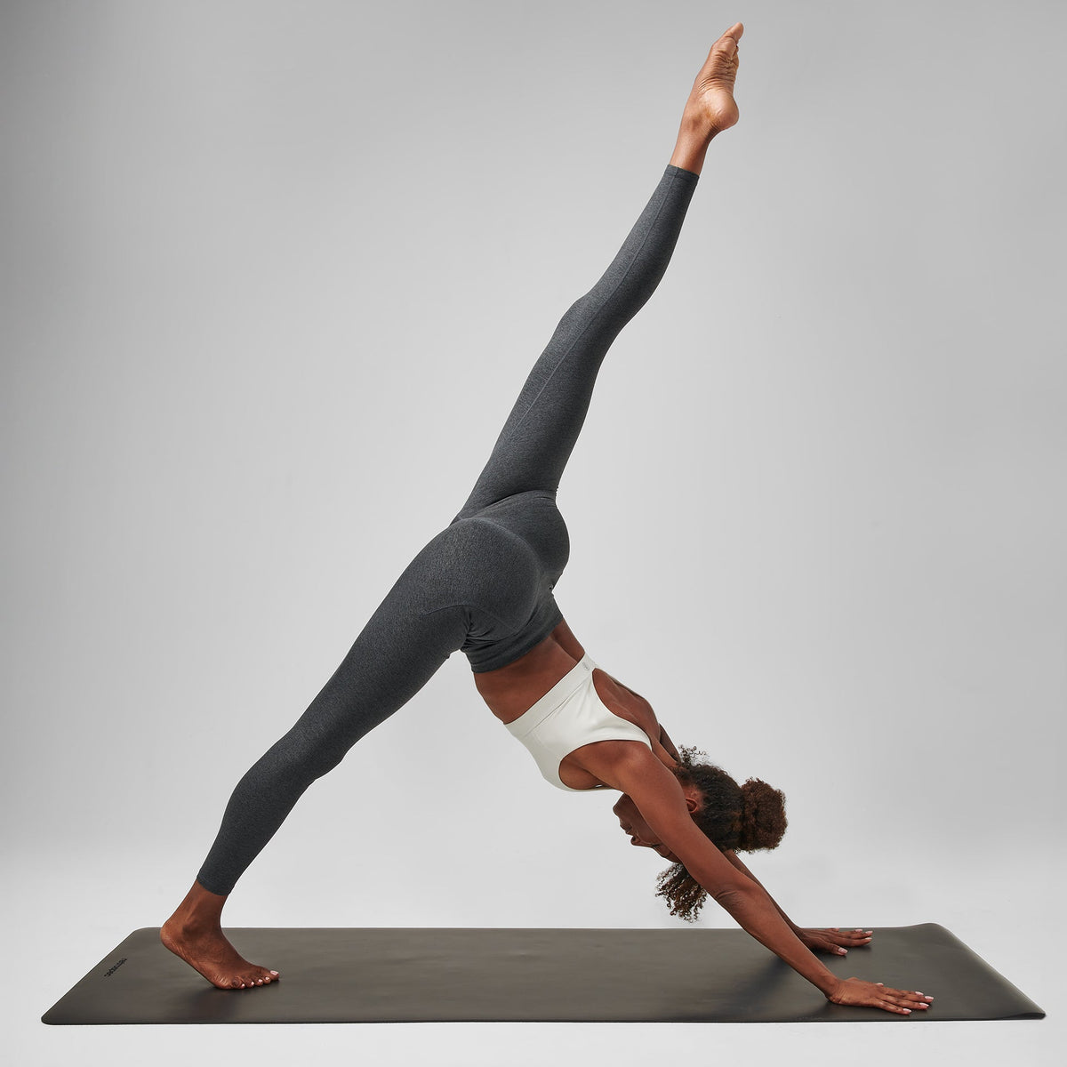 Greatness Wins Women's High Waist Essential Legging | Charcoal Heather