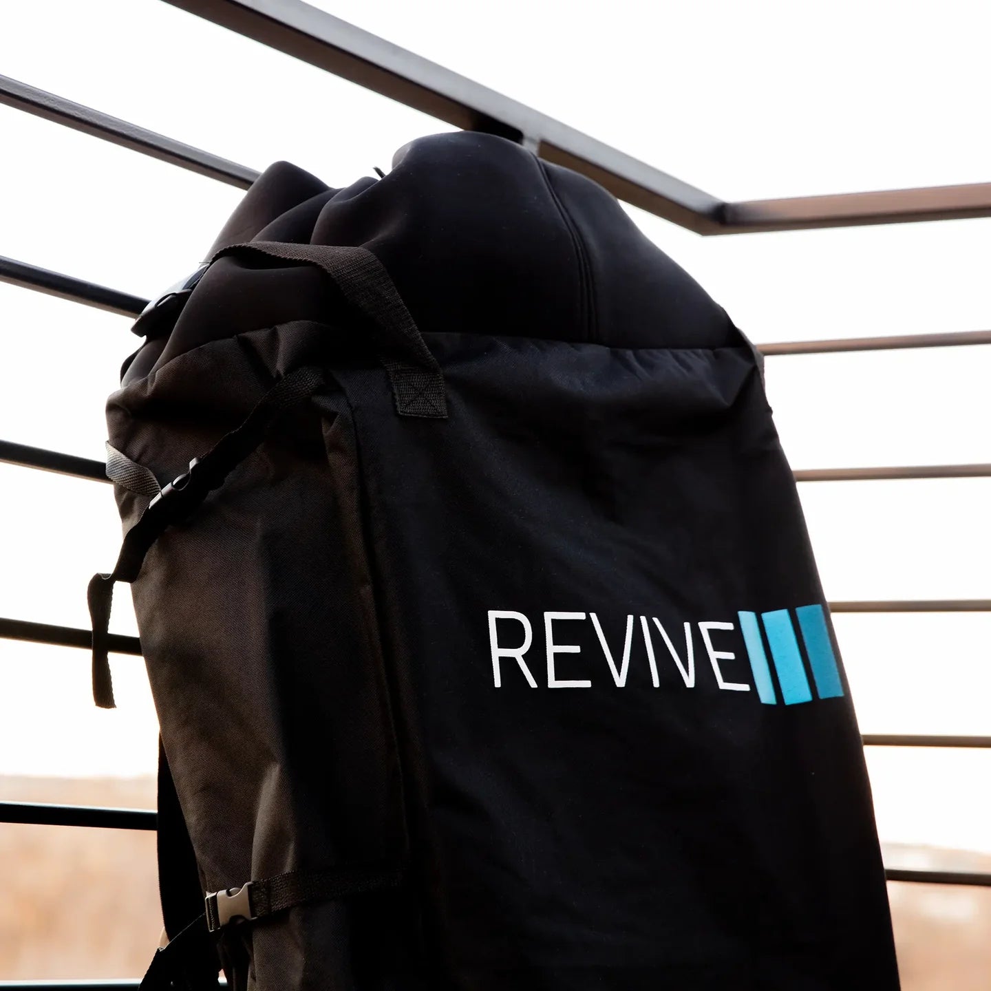 Revive Inflatable Plunge w/ 1 HP Chiller