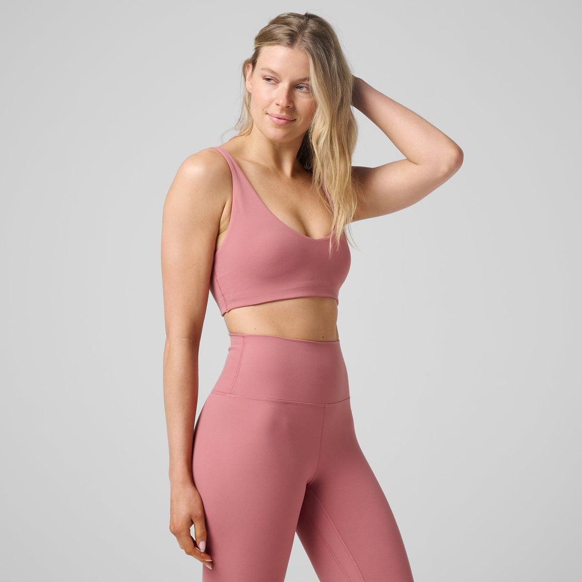 Greatness Wins Women's Motion V Neck Bra | Dustberry