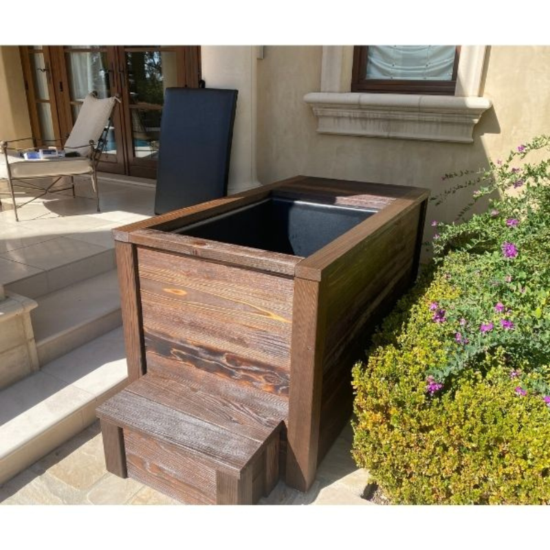 Kooru Cold Plunge Tub | Handcrafted Redwood Cold Plunge with Shou Sugi Ban Finish
