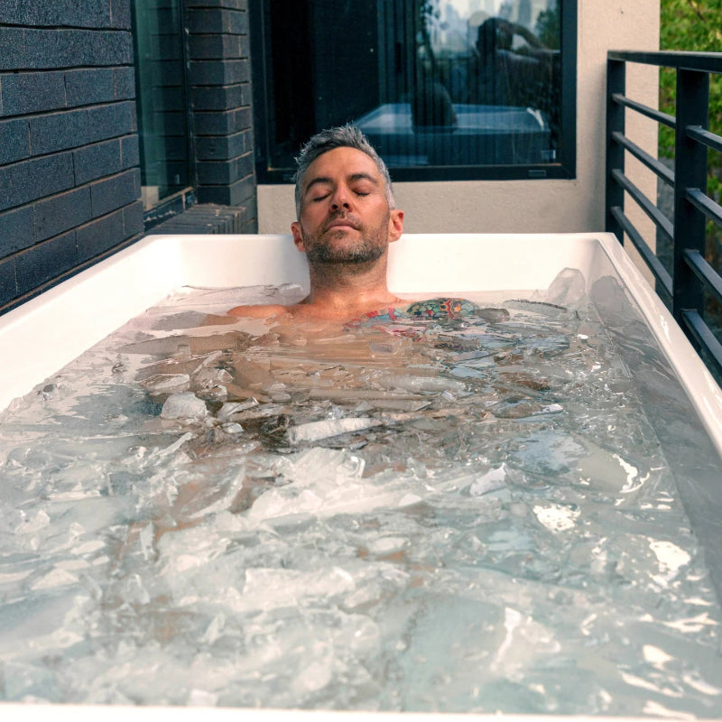 Revive Acrylic Plunge | Dual-temperature acrylic plunge with ice-making to 32°F