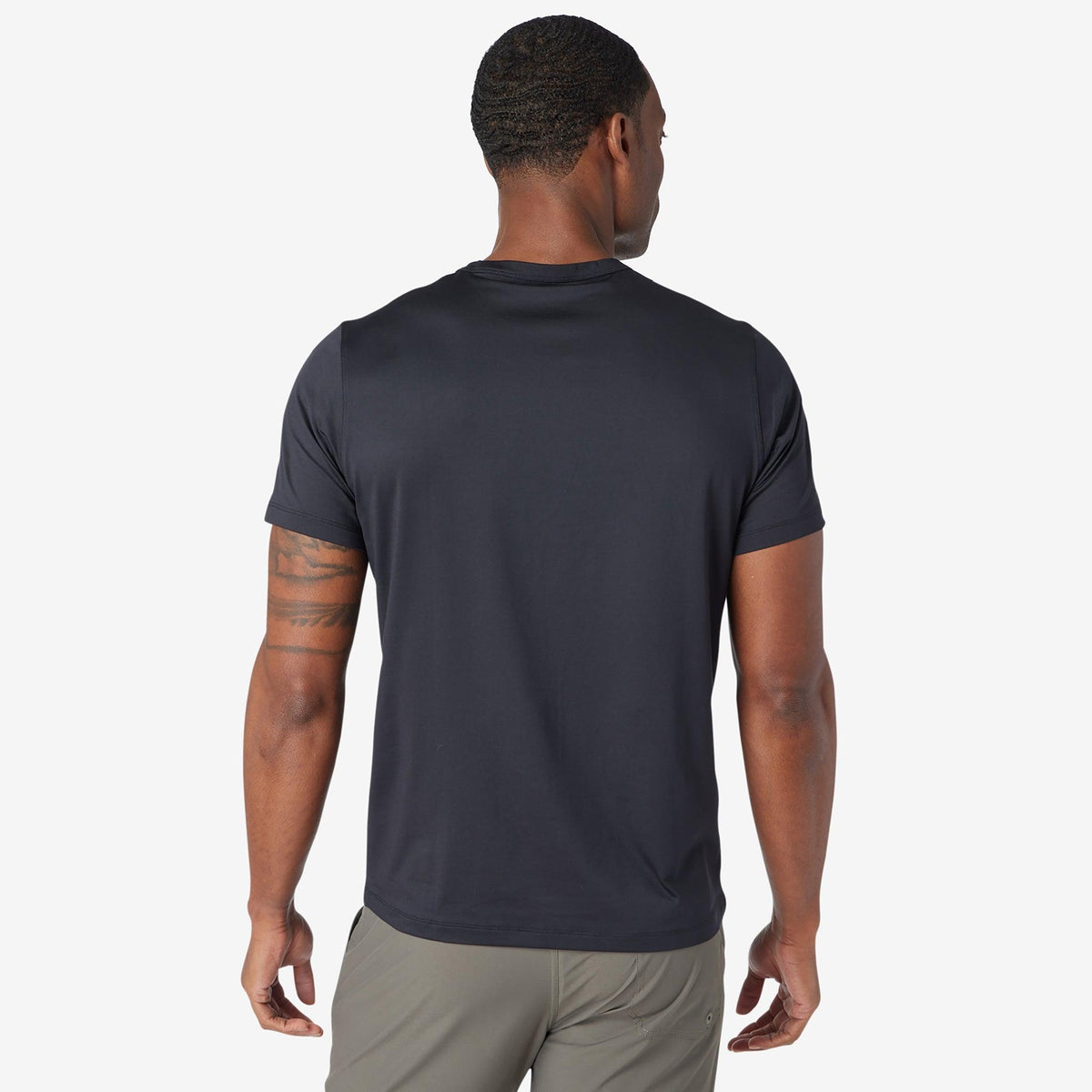 Greatness Wins Men's Core Tech Tee | Black