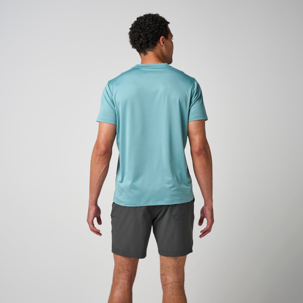 Greatness Wins Men's Core Tech Tee | Sea Spray