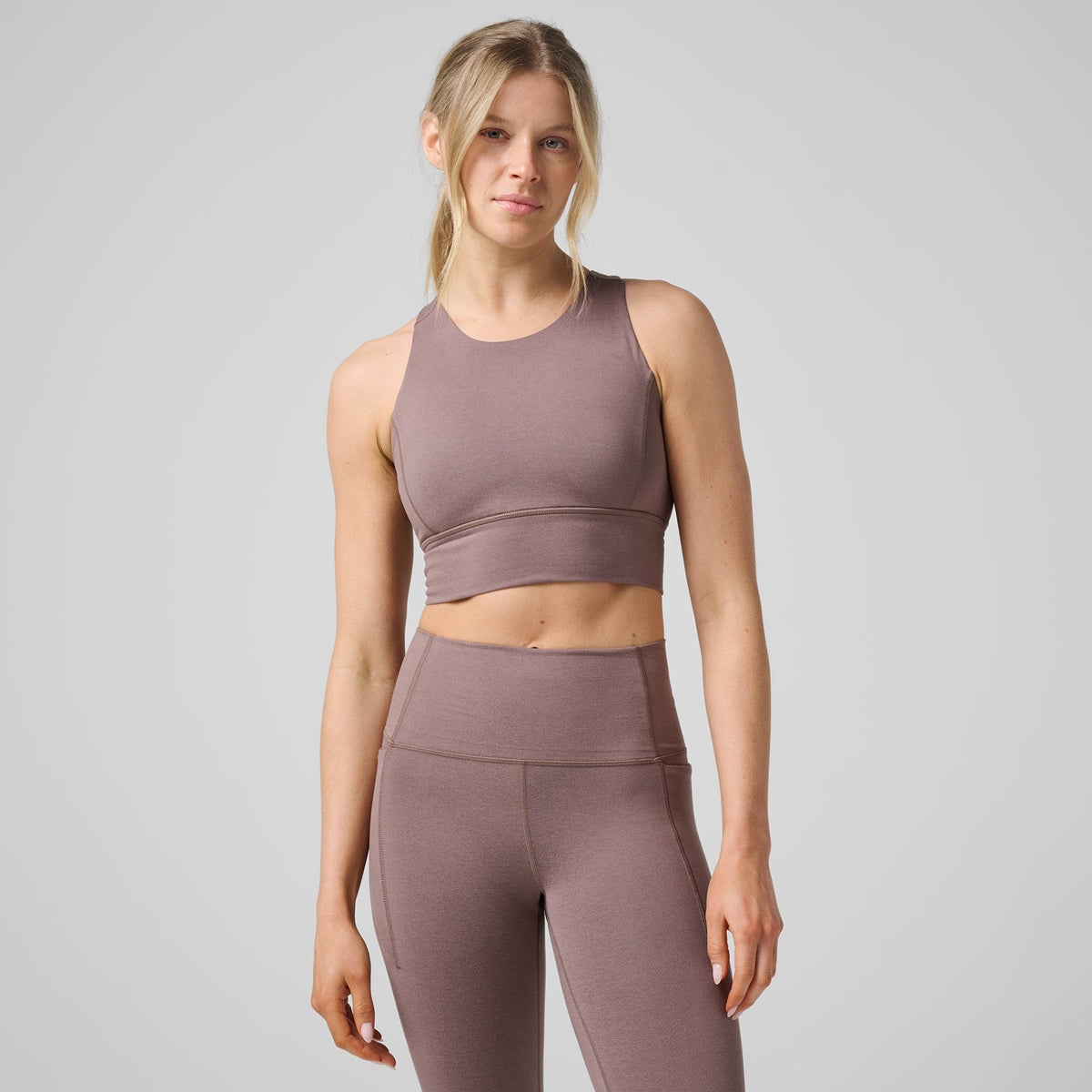 Greatness Wins Women's High Neck Pocket Long Bra | Iron Clay