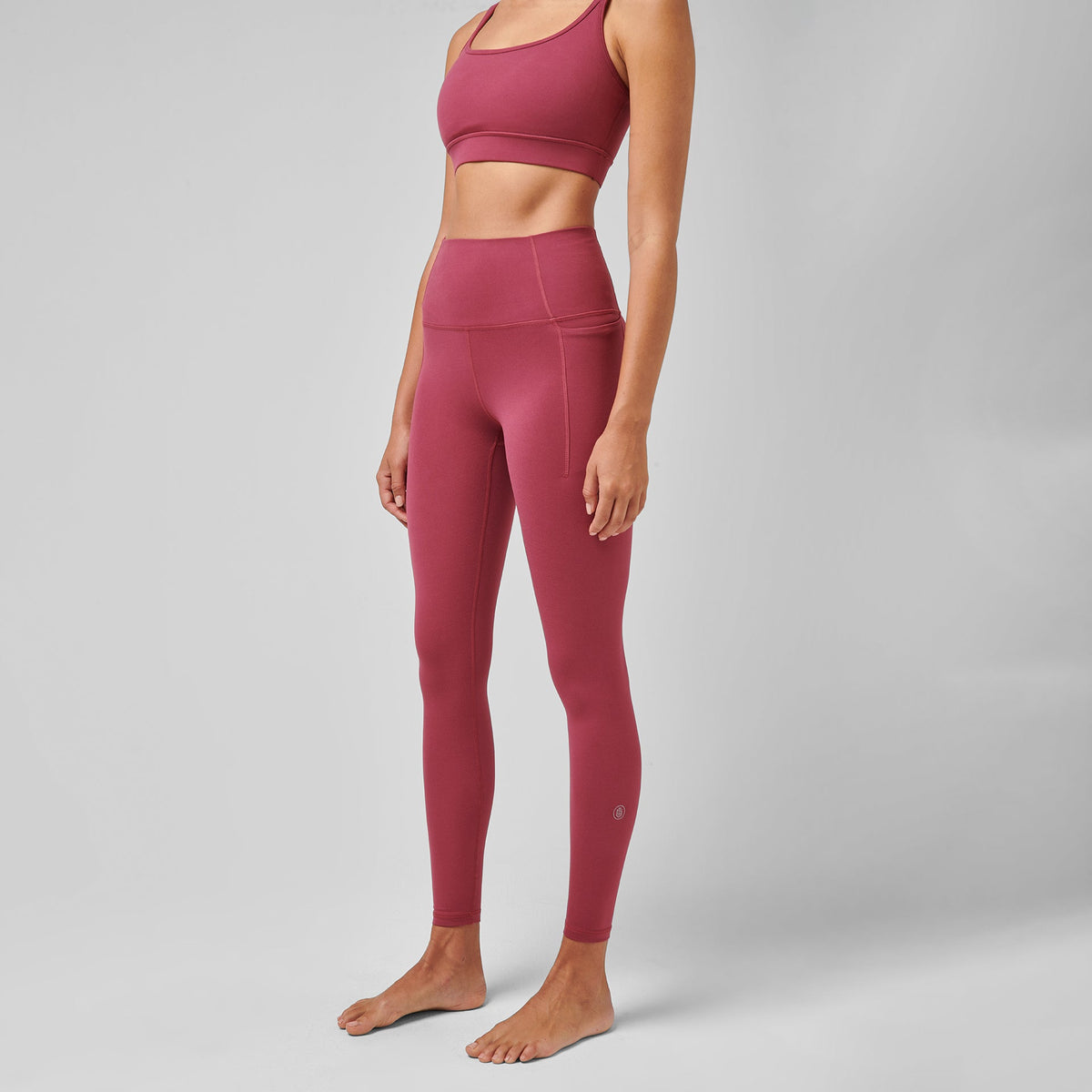 Greatness Wins Women's High Waist Essential Legging | Plum