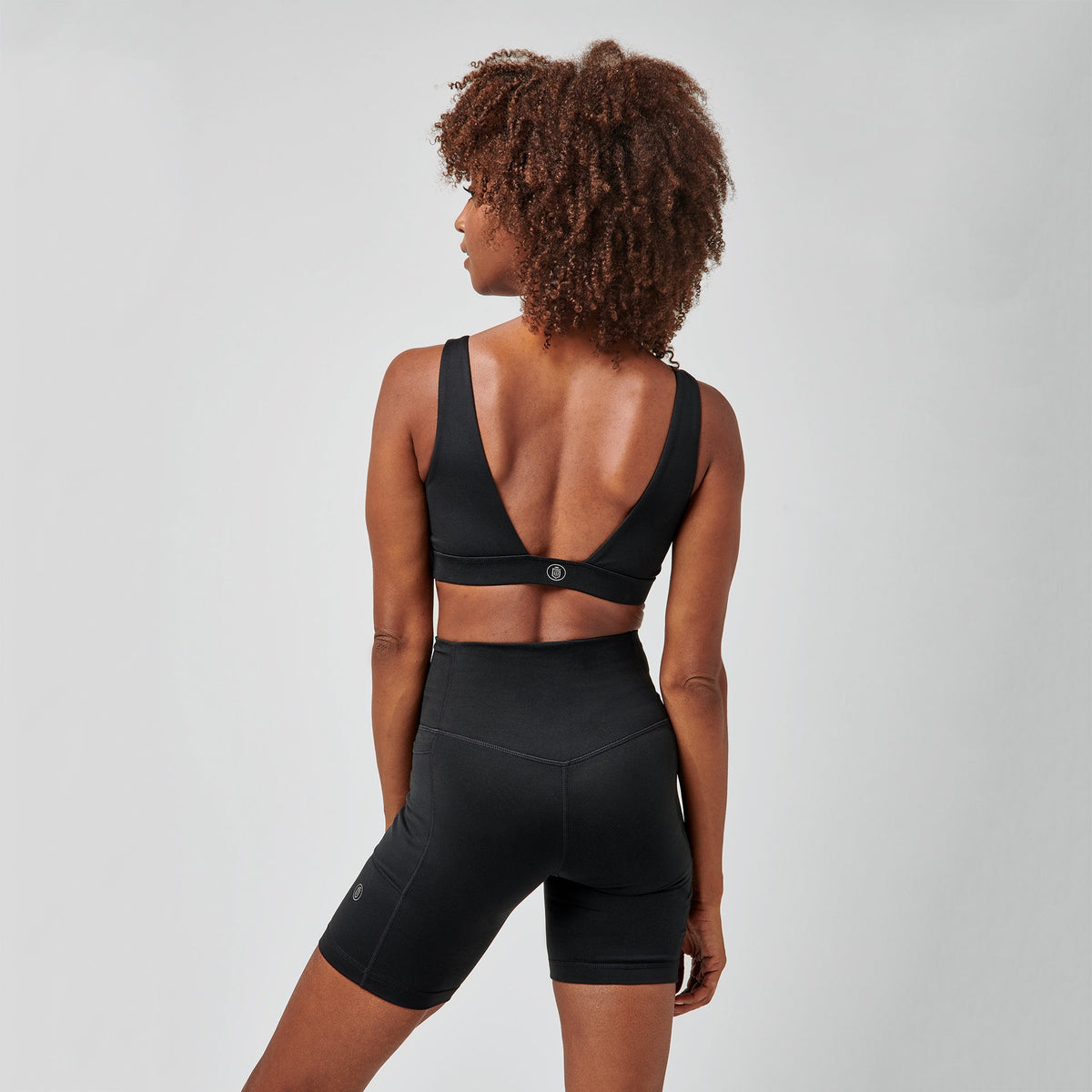 Greatness Wins Women's High Waist Essential Short | Black